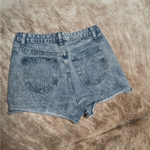 SHEIN Blue Distressed Jean Shorts - Picture 3 of 12